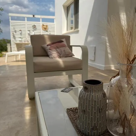 Arneo Vendégház Torre Lapillo