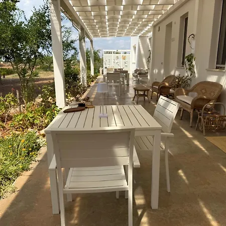 Arneo Vendégház 3*