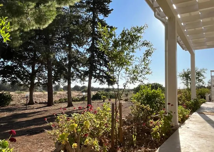 בית הארחה Arneo 3*